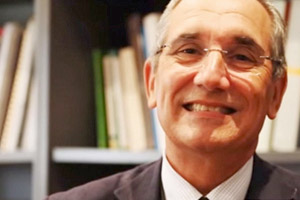 HUVH’s Manager <br>Dr. Vicenç Martínez-Ibáñez