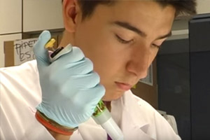 Approaching our research to young students